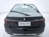 BMW 7-Series 8
