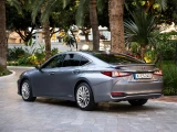 Lexus ES300h 12