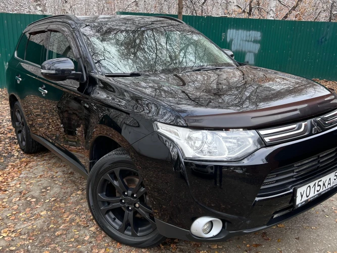 Mitsubishi Outlander 3.0 AT, 2013, 154 000 км