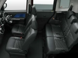 Toyota Roomy 19
