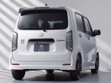Honda N-WGN 4