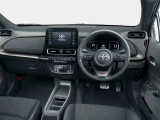 Toyota Aqua 4