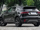 Jaguar E-Pace 9