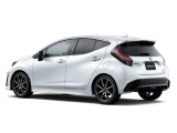 Toyota Aqua 5
