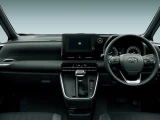 Toyota Noah 1