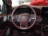 Lincoln Navigator 9