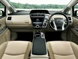 Toyota Prius Alpha 7