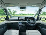 Nissan Serena 2
