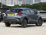 Toyota CH-R 1