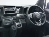 Honda N-VAN 8