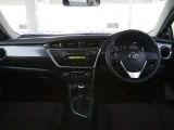 Toyota Auris 7