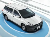 Nissan AD 4