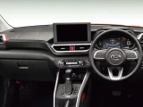Daihatsu Rocky 12