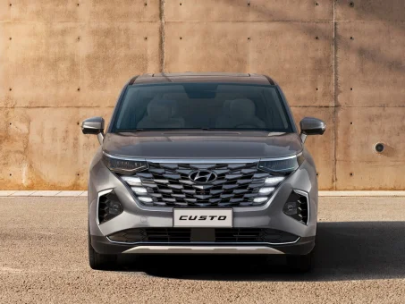 Hyundai Custo