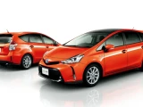 Toyota Prius Alpha 14