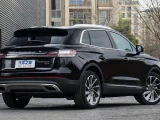 Lincoln Nautilus 13