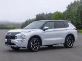 Mitsubishi Outlander 13