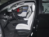 Chevrolet Equinox Plus 9