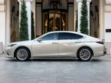 Lexus ES300h 3