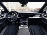 Audi Q8 10